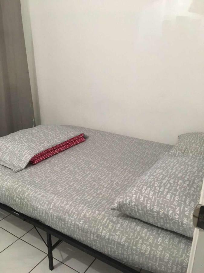 伊丽莎白月季大学公寓 多伦多 外观 照片